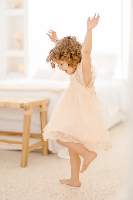 robe enfant rose sol meubles